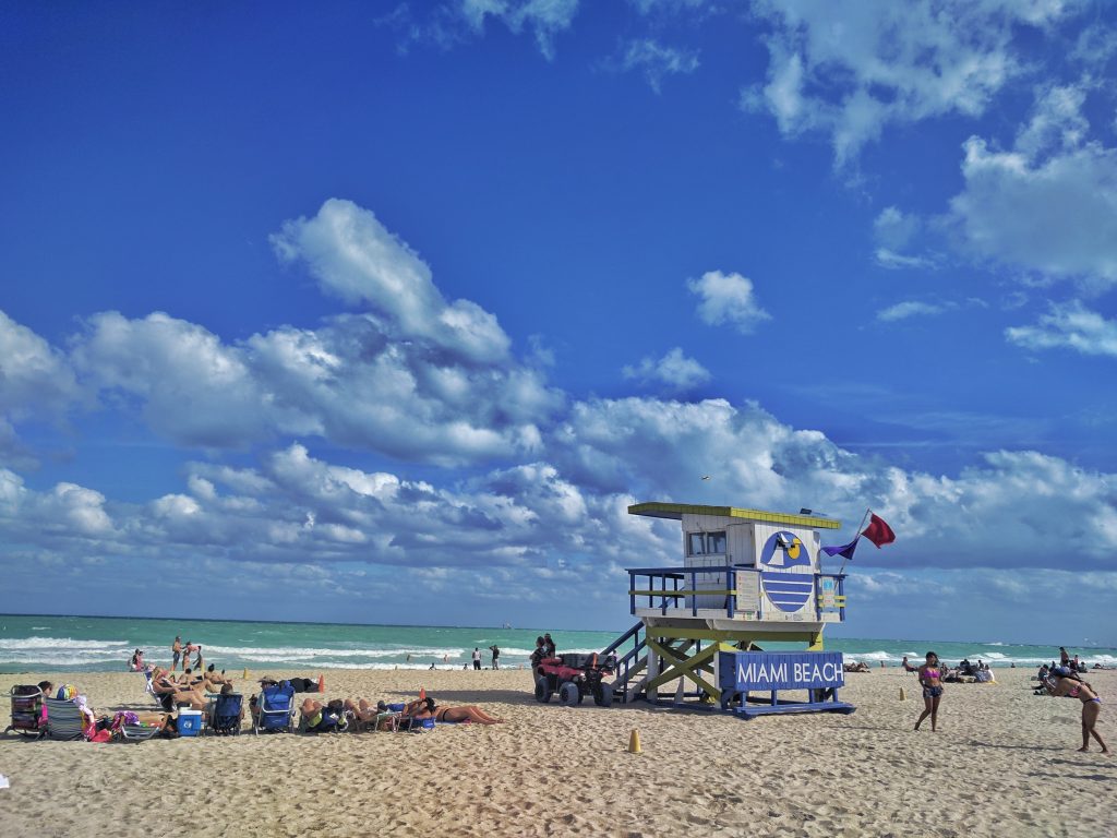 Sustainable & Smart Travel: a week in Miami, how to survive?