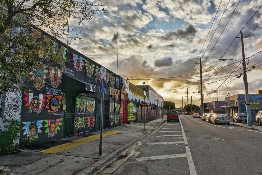 Sustainable & Smart Travel: a week in Miami, how to survive?