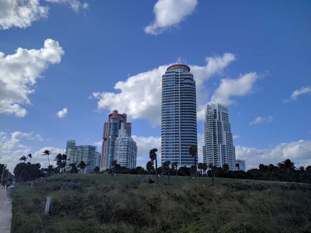 Sustainable & Smart Travel: a week in Miami, how to survive?
