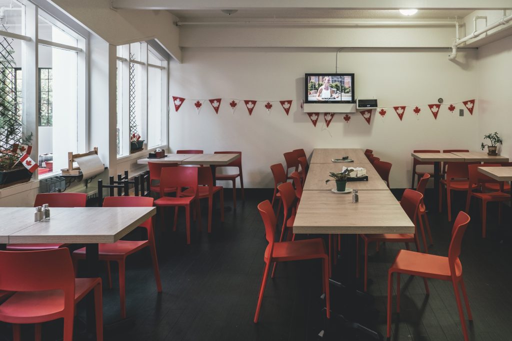 HI Downtown Vancouver Common Area