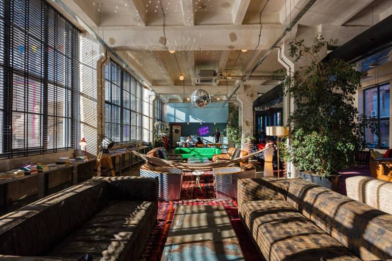 interni fabrika hostel