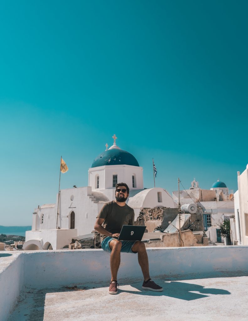 nomade digitale santorini